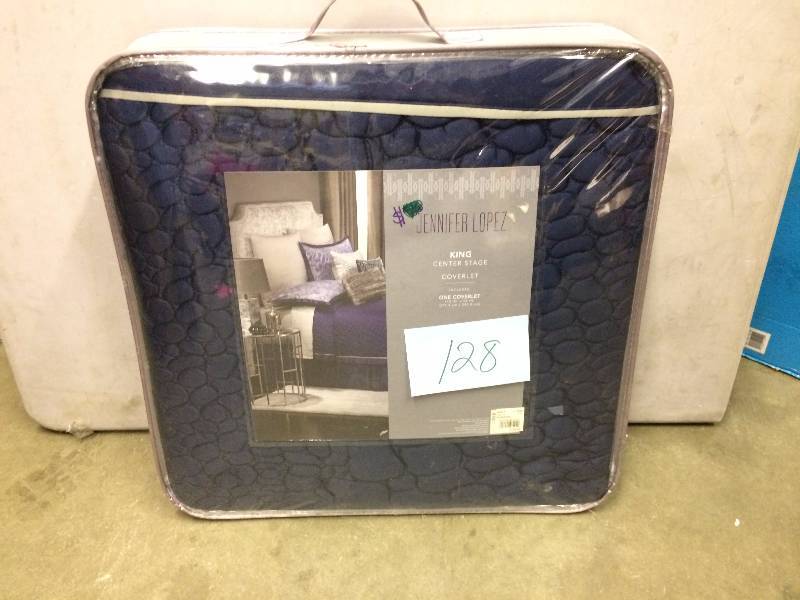 lot 128 image: Jennifer Lopez Purple Coverlet New