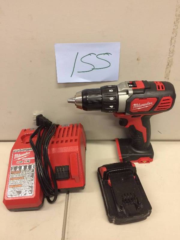 lot 155 image: Milwaukee M18 Lithium-Ion Cordless 12 in. Drill Driver Kit never used