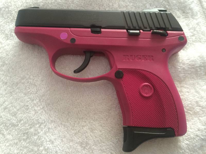 lot 28 image: Ruger LC9
