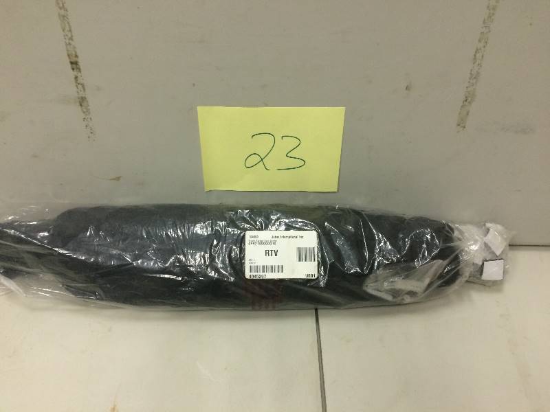 lot 23 image: Single Garage Door Screen