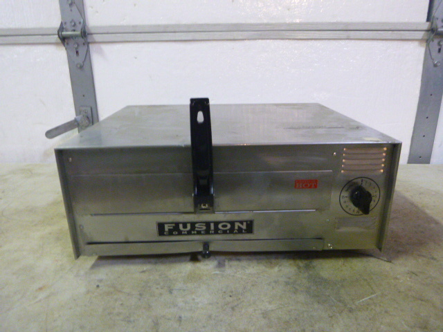 lot 23 image: Fusion Commercial Pizza Oven