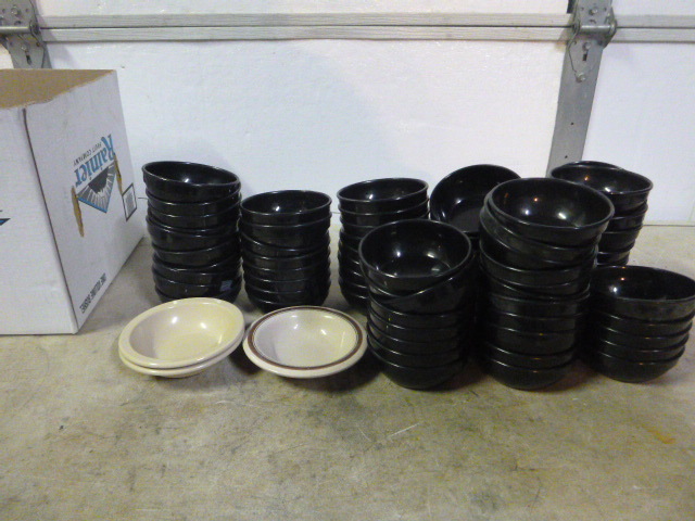 lot 34 image: Miscellaneous Bowls