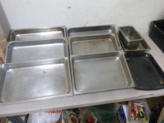 lot 43 image: Miscellaneous Stainless Steel Steam Pans
