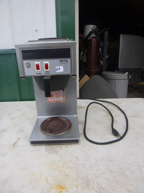 lot 48 image: Bloomfield Koffee King Coffee Maker