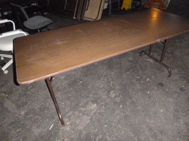 lot 116 image: Folding Table