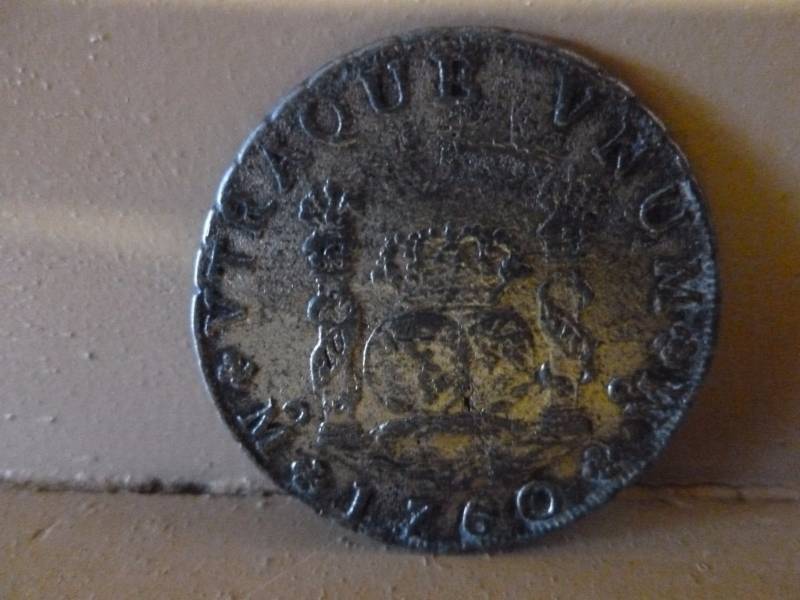 lot 1 image: Antique Coin