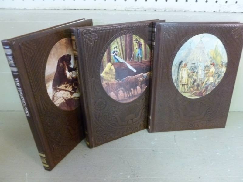 lot 32 image: Collector Books