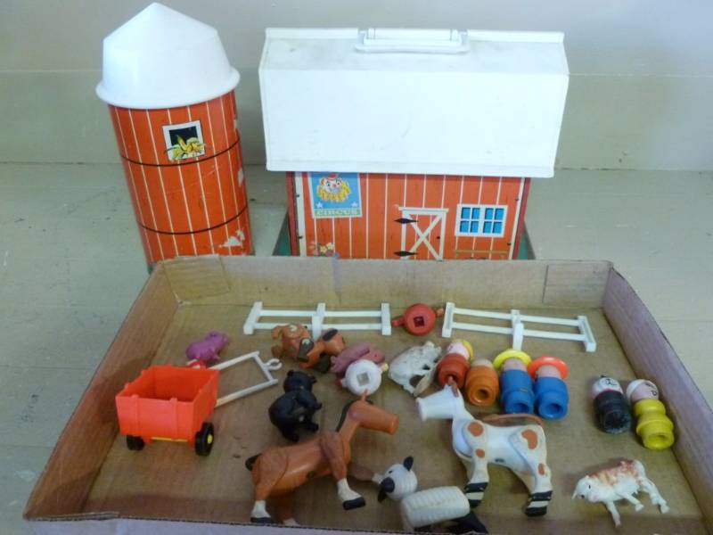 lot 76 image: Vintage Fisher Price
