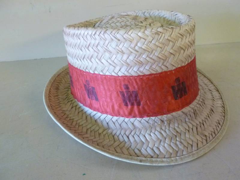 lot 109 image: International Harvester Hat