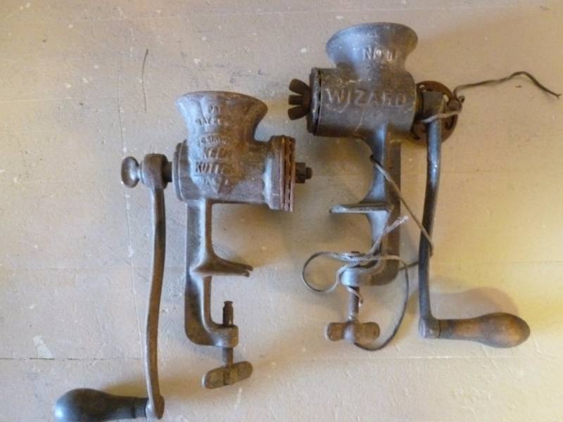 lot 125 image: Vintage Meat Grinder