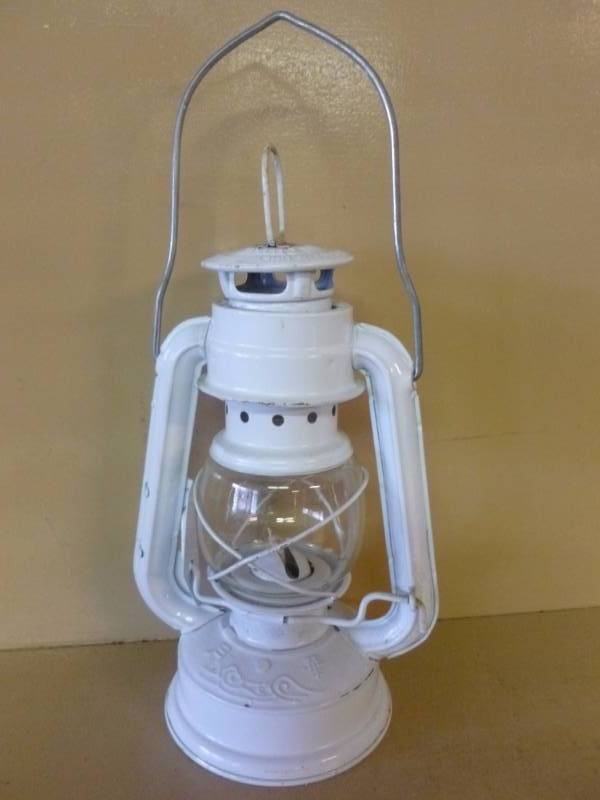 lot 148 image: Barn Lantern