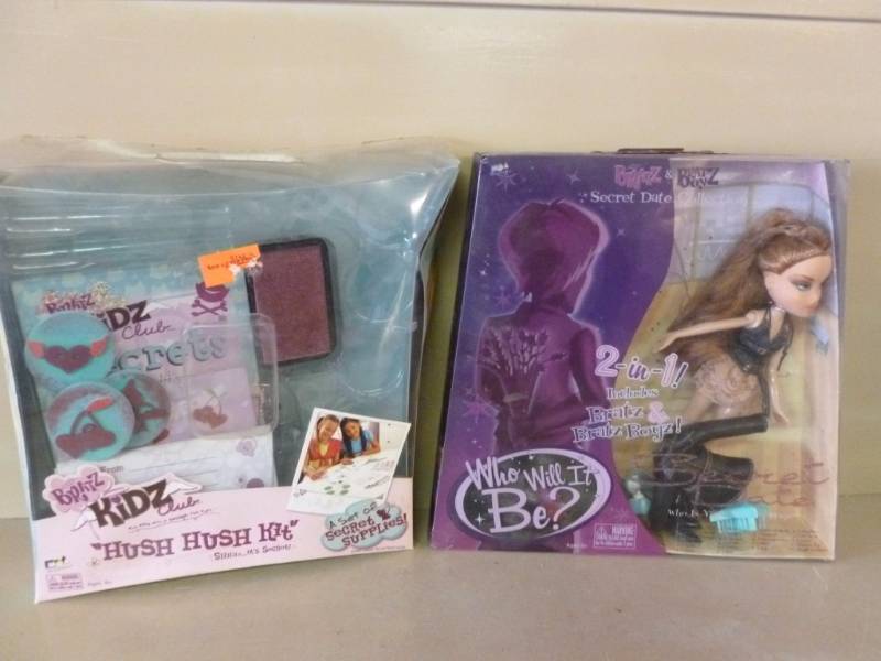lot 164 image: Bratz Doll