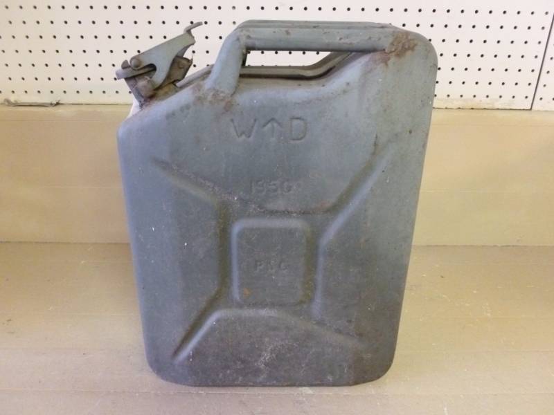 lot 186 image: Vintage Gerry Can