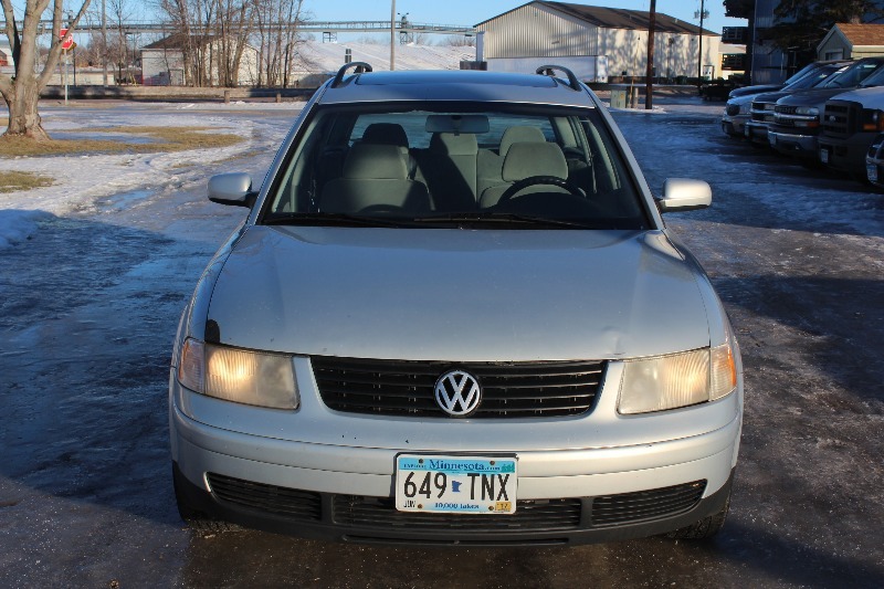 2000 Volkswagen Passat GLS Wagon 5 Speed Turbo