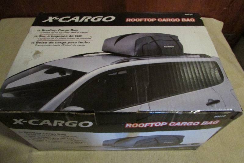lot 22 image: Rooftop Cargo Bag
