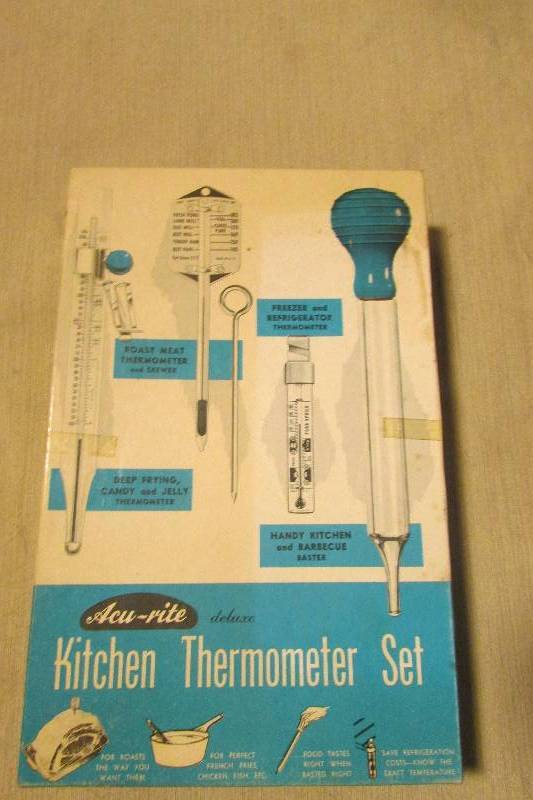 lot 24 image: Vintage Thermometer Set