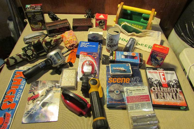 lot 41 image: Vintage Misc