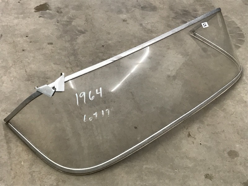 lot 52 image: 1964 Boat Windshield With Mounts...