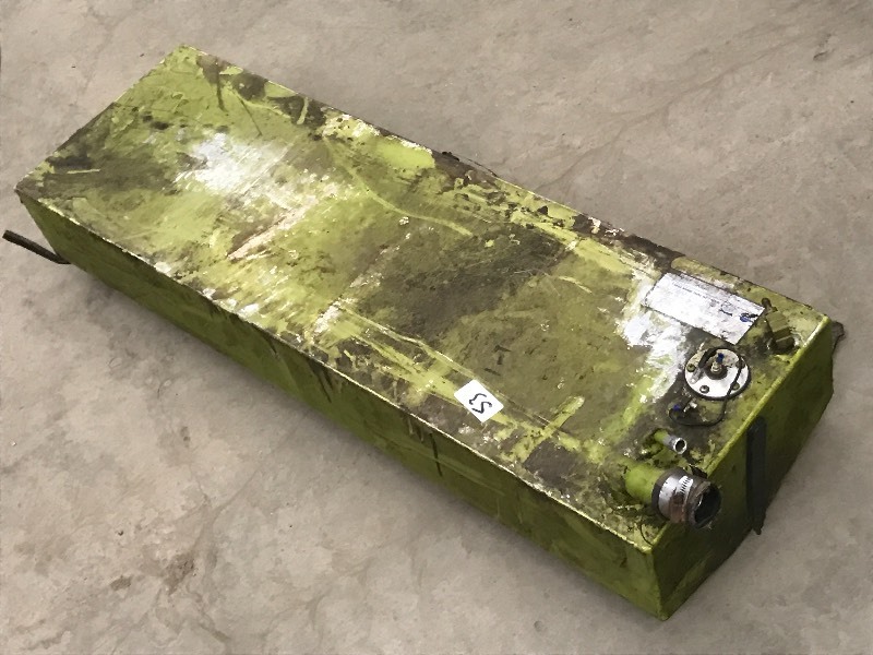 lot 53 image: Florida Marine 20-Gallon Aluminum B...