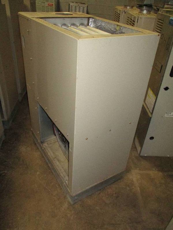 lot 23 image: Lennox Diplomat Furnace (Natural Gas)