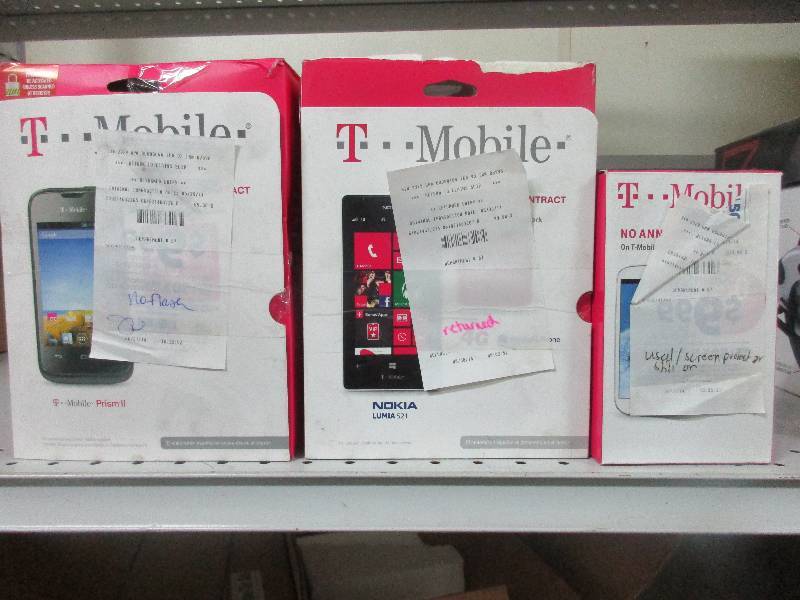 3 T-Mobile prepaid cell phones