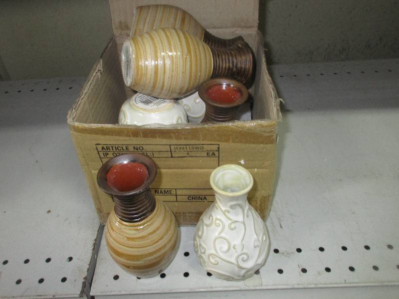 8 small ceramic vases 4 of each