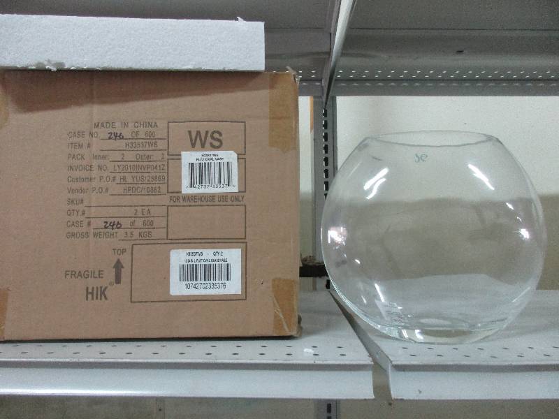 2 flat oval vases