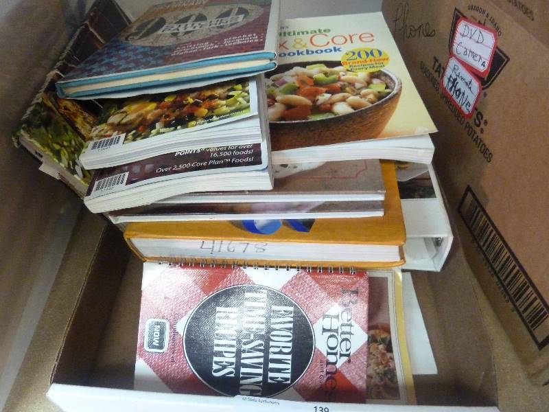 lot 139 image: Cook Book Lot
