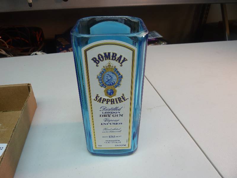 lot 151 image: Bombay Sapphire Vase