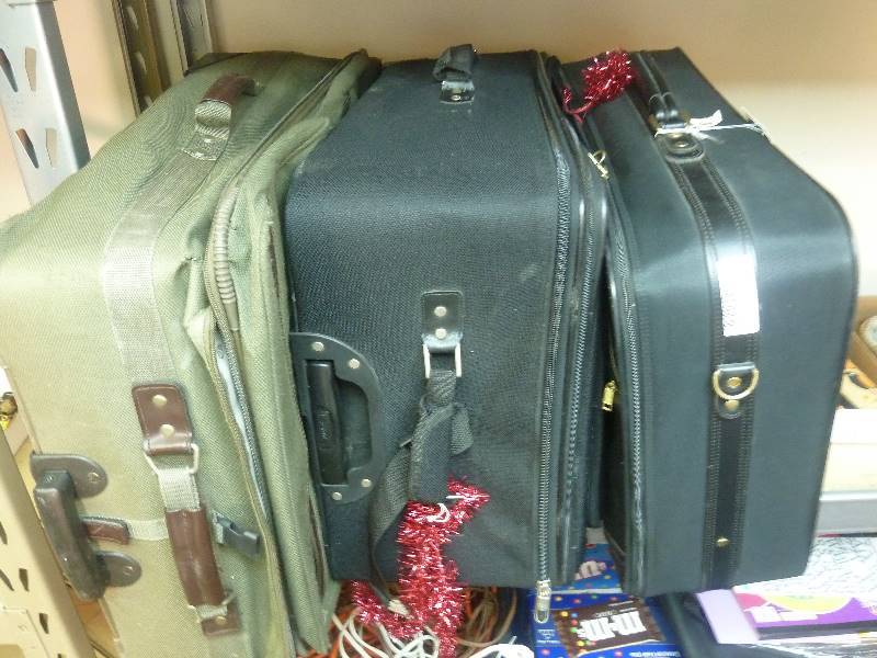 lot 181 image: Suitcases