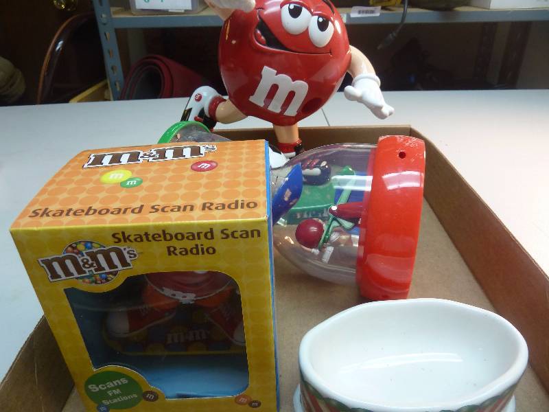 lot 188 image: M&M Collectibles