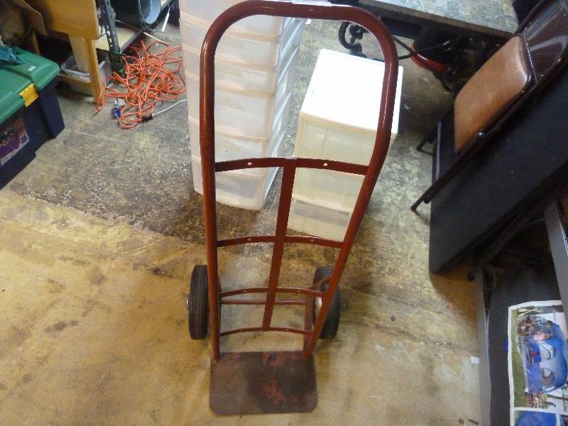 lot 202 image: Hand Cart