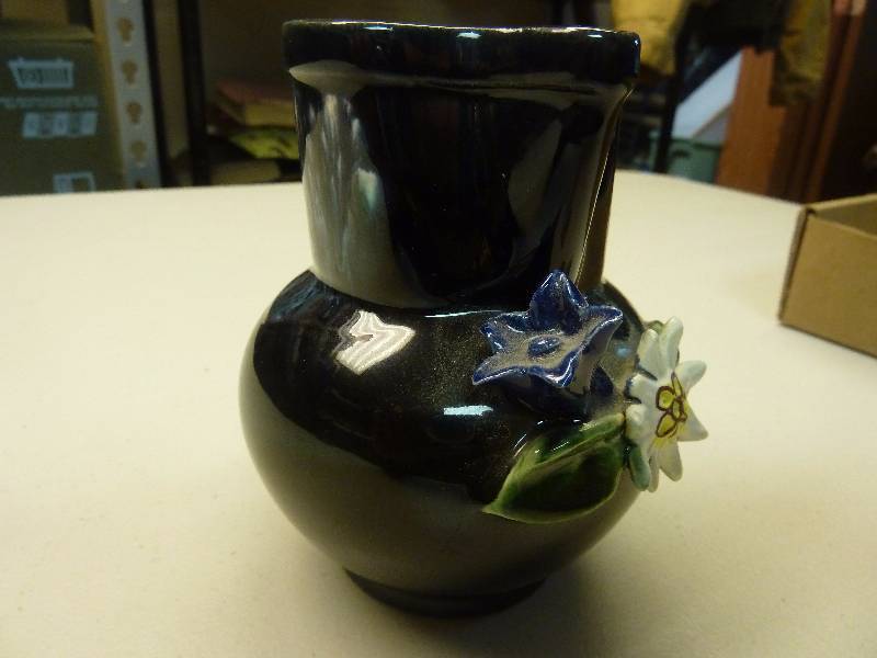 lot 213 image: Vintage Pitcher