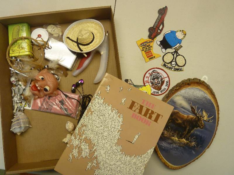 lot 262 image: Misc. Fun Lot