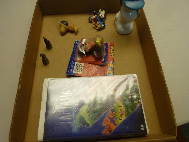 lot 282 image: Disney Lot