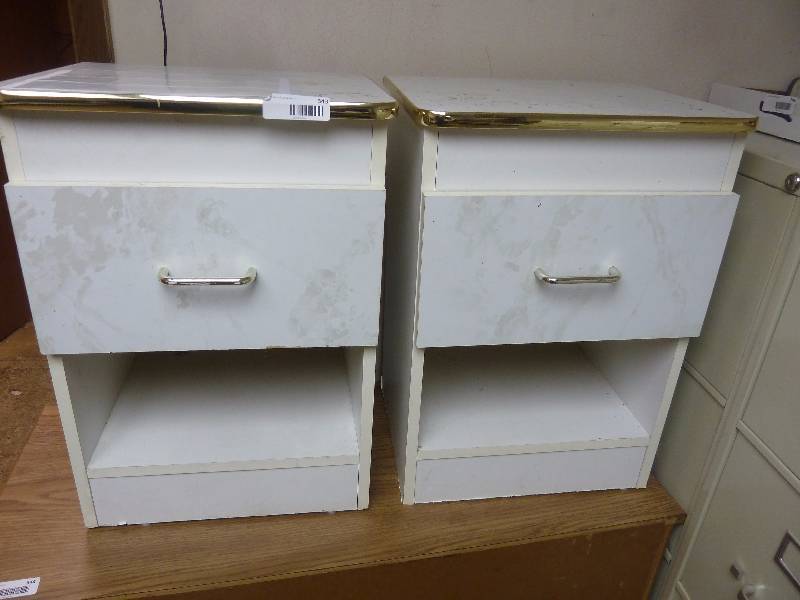 lot 343 image: Two End Tables