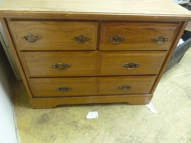 lot 344 image: Dresser
