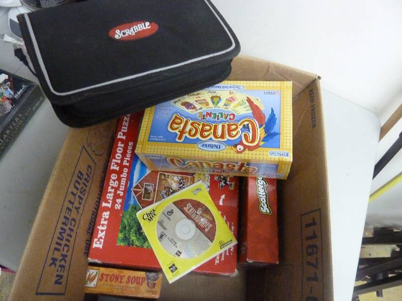 lot 401 image: Game Lot