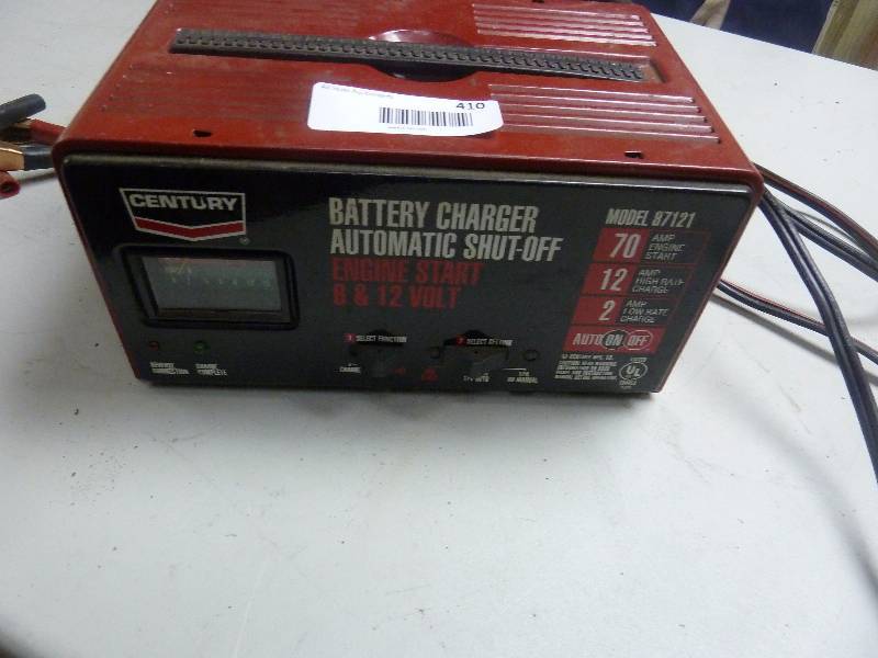 lot 410 image: Century Battery Charger