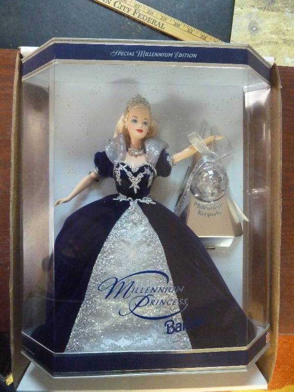 lot 298 image: Millennium Princess Barbie