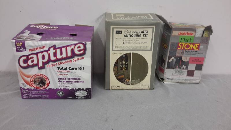 lot 14 image: Carpet cleaning system, antiquing kit, stone fleck