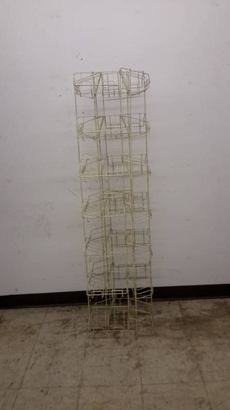lot 82 image: Wire shelving bin holder