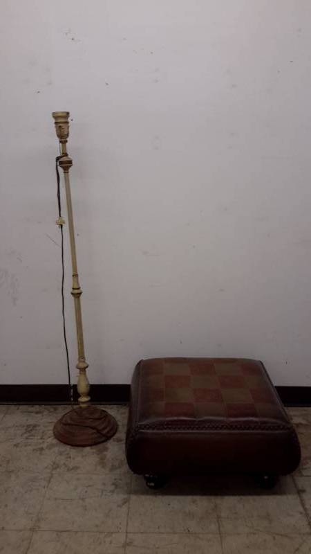 lot 83 image: Ottoman and lamp