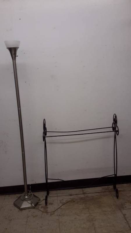 lot 99 image: Quilt rack and lamp