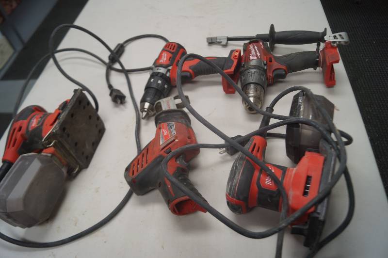 Milwaukee Power Tools