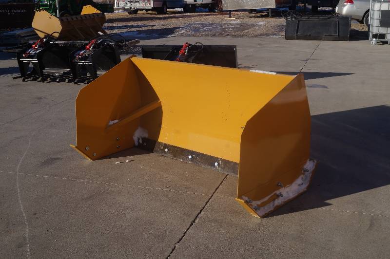 6 Foot Universal Snow Pusher