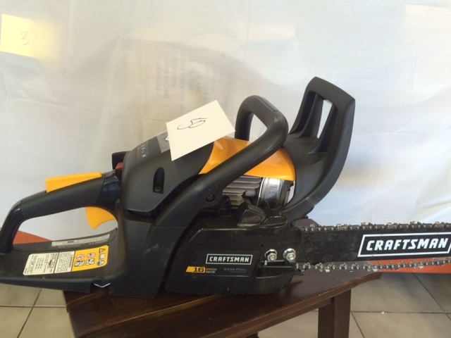 lot 50 image: Craftsman Chainsaw 16