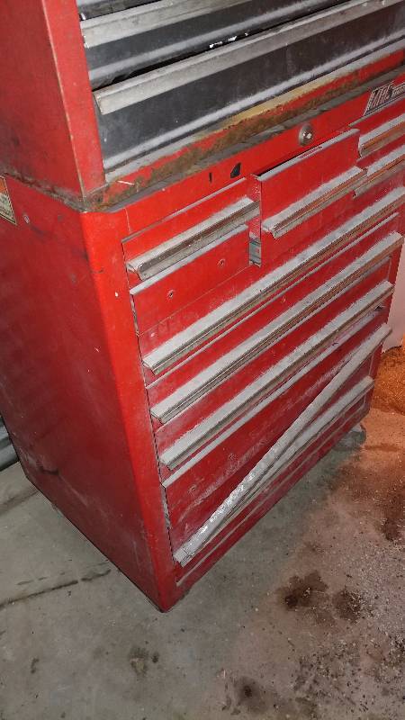 lot 8 image: Tool Cabinet Plus Contents