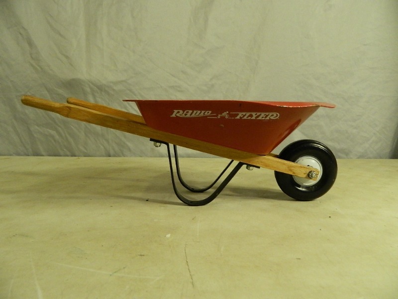 lot 40 image: Small Radio Flyer Wheelbarrow