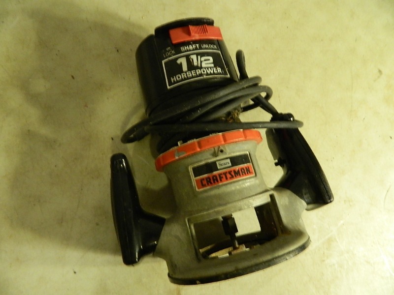 lot 97 image: Craftsman Router